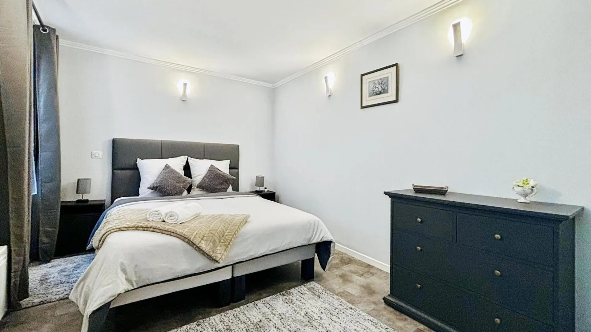 Luxury Apartment Paris Saint-Honore - Rentaway Bnb