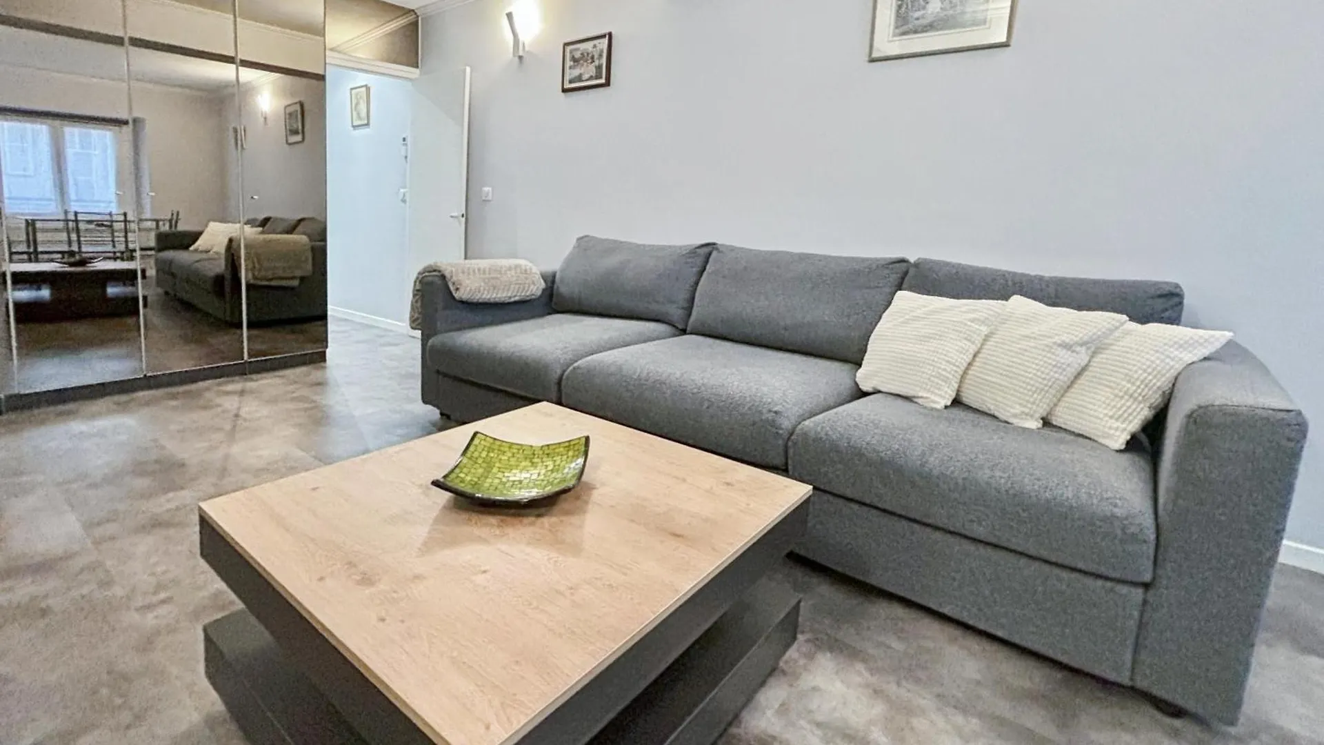 Luxury Apartment Paris Saint-Honore - Rentaway Bnb